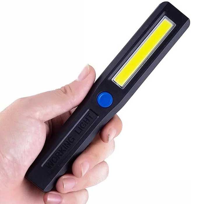 פנס חירום על סוללות