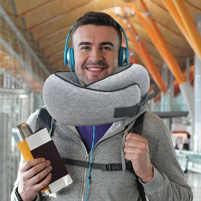 כרית לצוואר לטיסה ולנסיעות