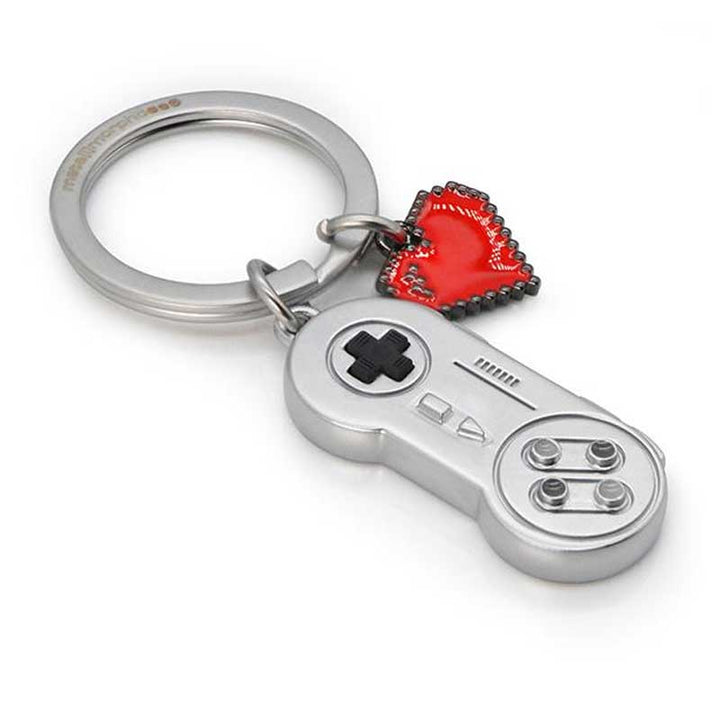 מחזיק מפתחות שלט משחק