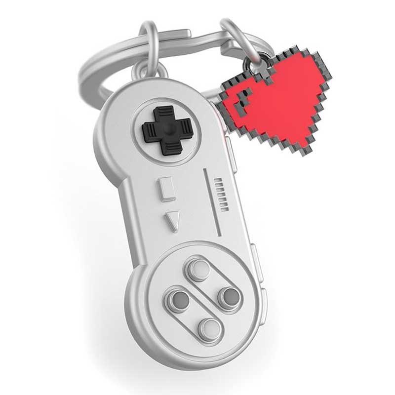 מחזיק מפתחות שלט משחק