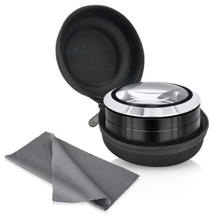 זכוכית מגדלת עם תאורה