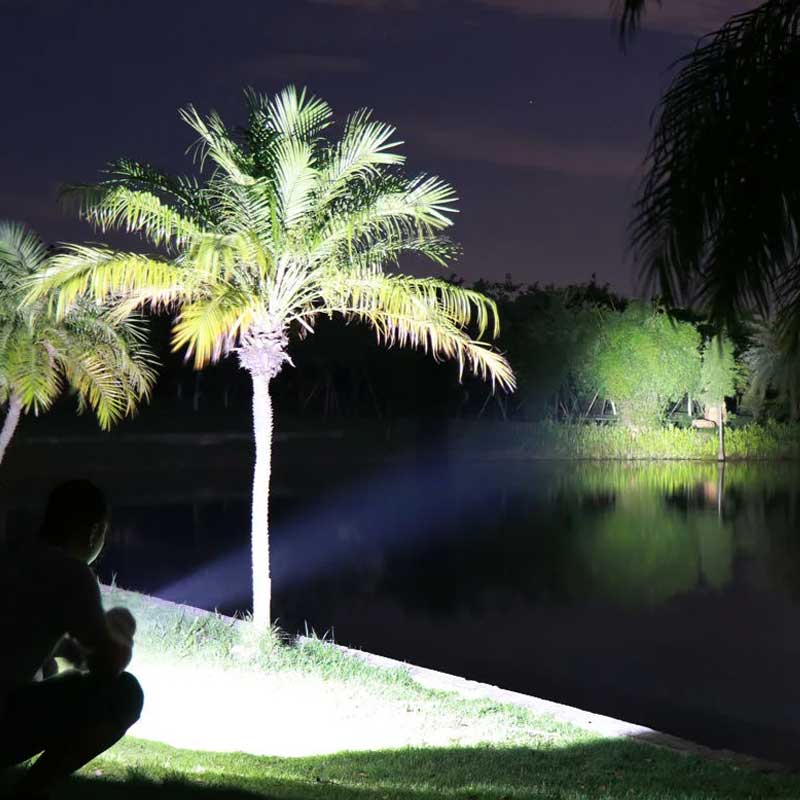 פנס יד עוצמתי BORDER