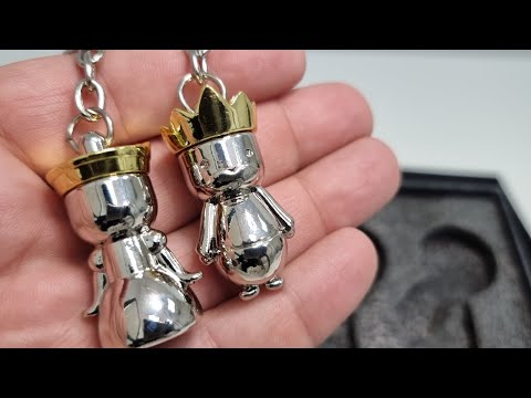 מחזיק מפתחות מלך ומלכה