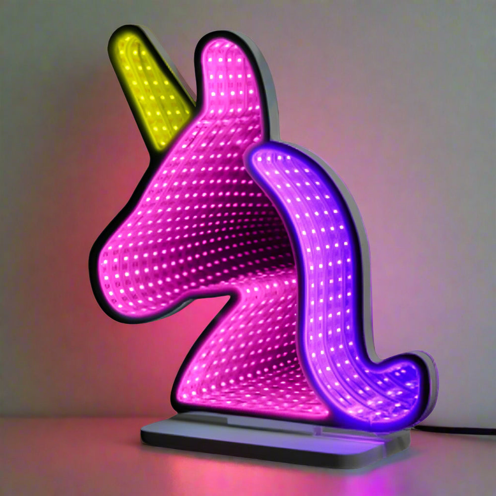 מנורת חד קרן עם אפקט אינסוף