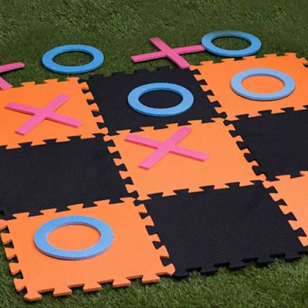 משחק איקס עיגול ענק