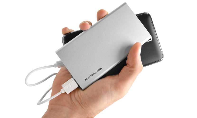 אל תתנו לסוללה מתה להרוס לכם את היום: מצאו את המטען הנייד הטוב ביותר