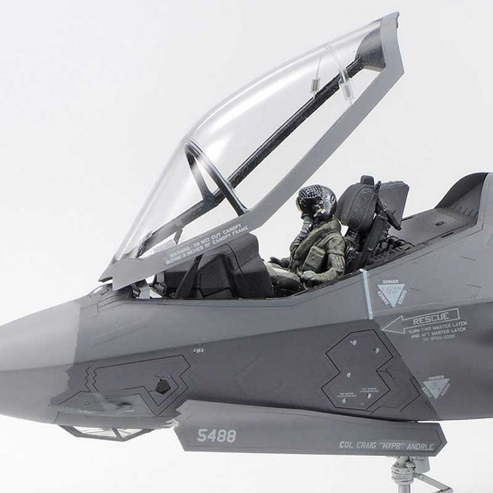 מטוס F35A להרכבה