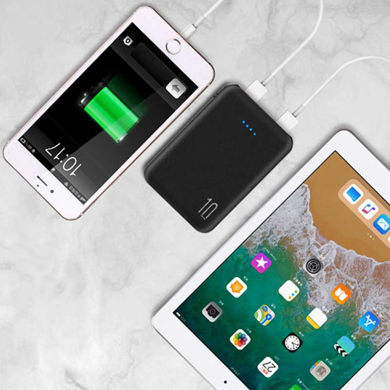 מטען נייד 10,000mAh קומפקטי