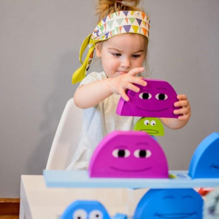 חברים מתגלגלים - משחק שיווי משקל חברתי מעץ Balance Buddies