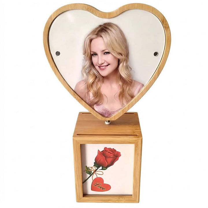 מסגרת לתמונה מסתובבת - לב