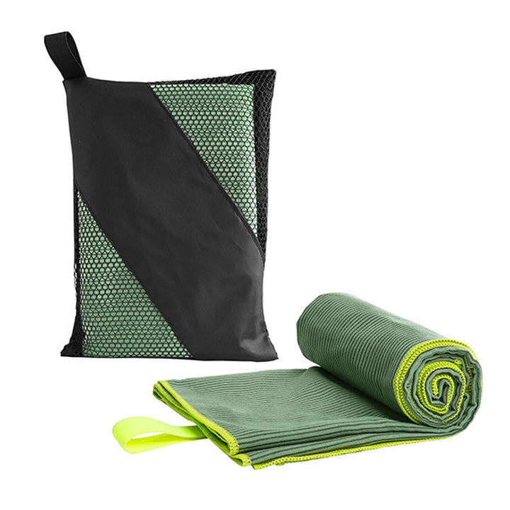 מגבת מיקרופייבר למתאמנים במרקם מחורץ כולל נרתיק נשיאה