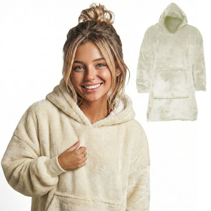 שמיכת קפוצ'ון לבישה בצבע שמנת עם כיס קדמי גדול וכובע רחב