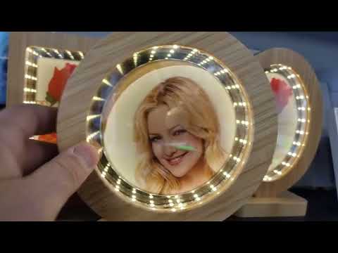 מסגרת לתמונה מעץ משולבת עם מראה
