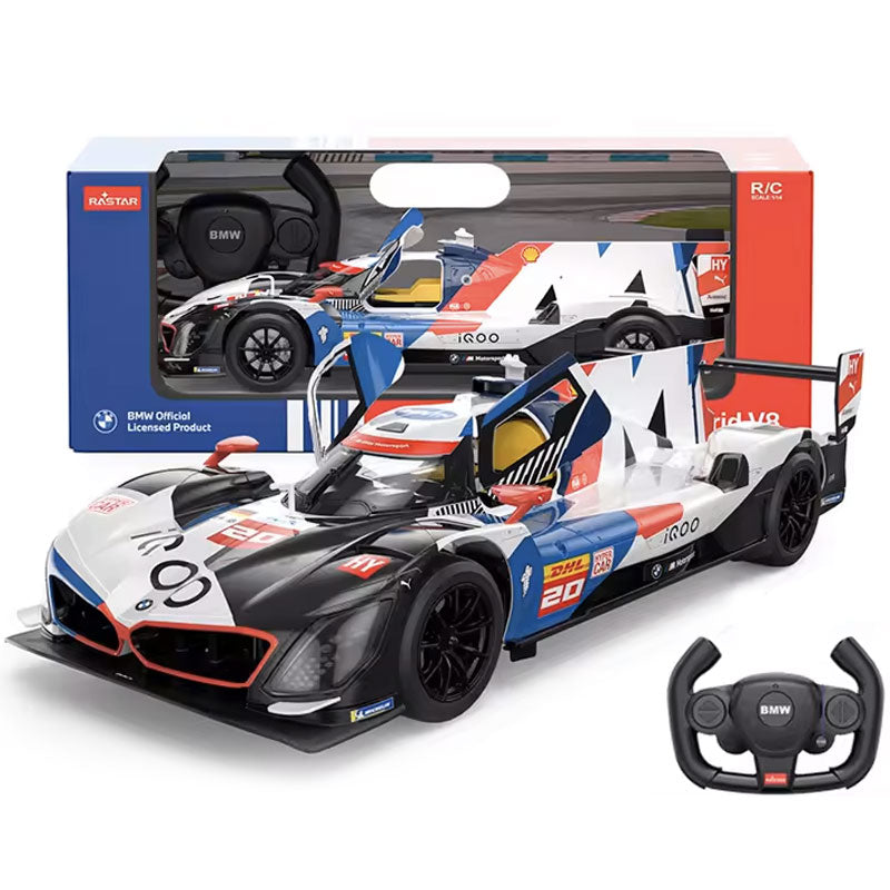 מכונית מרוץ BMW M Hybrid V8 על שלט מבית RASTAR