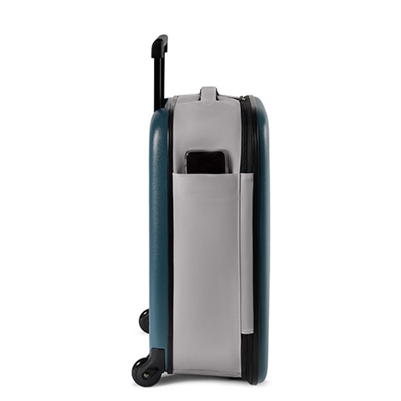 מזוודת עלייה למטוס Rollink Flex Vega 21 אינץ בצבע כחול אטלנטי