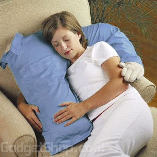 כרית מחבקת Hug Me Pillow