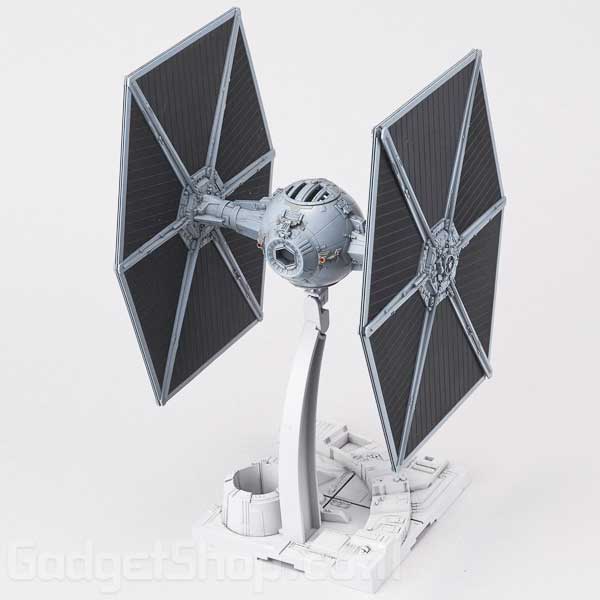 מודל להרכבה חללית TIE FIGHTER מסדרת Star Wars